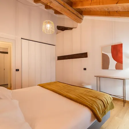 Palazzo Odescalchi By Wonderful Italy Como
