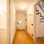 Apartment Palazzo Odescalchi By Wonderful Italy Como