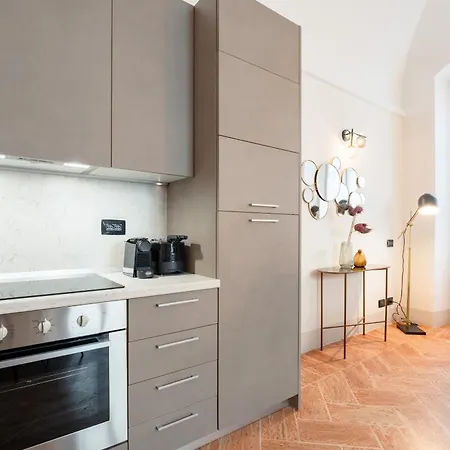 Apartment Palazzo Odescalchi By Wonderful Italy Como