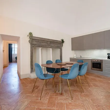 Apartment Palazzo Odescalchi By Wonderful Italy Como