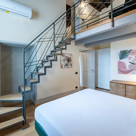 Palazzo Odescalchi By Wonderful Italy 아파트