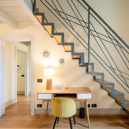 Palazzo Odescalchi By Wonderful Italy * 코모