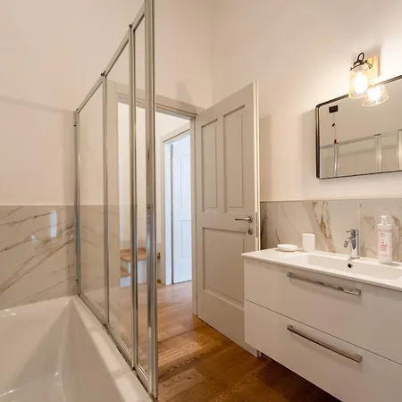Apartment Palazzo Odescalchi By Wonderful Italy