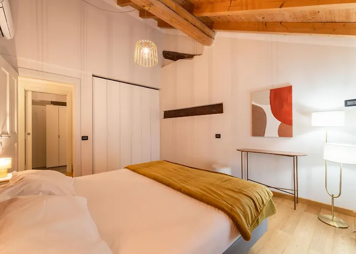 Palazzo Odescalchi By Wonderful Italy Como